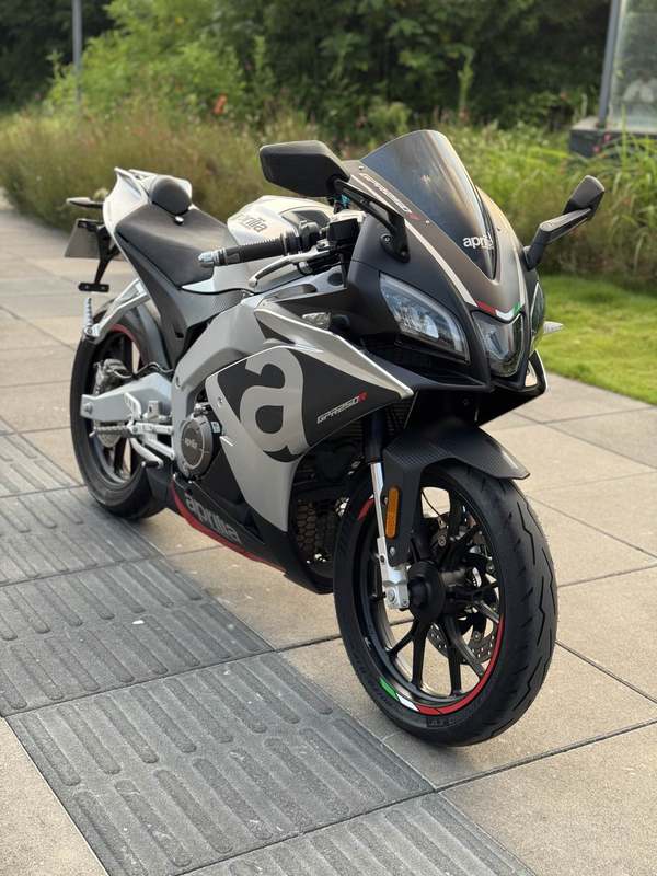宗申阿普利亚 GPR250R