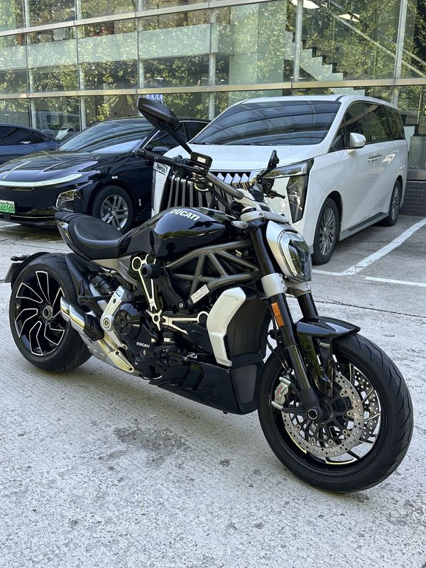杜卡迪 XDiavel