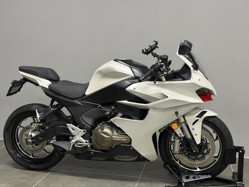 QJMOTOR 赛550