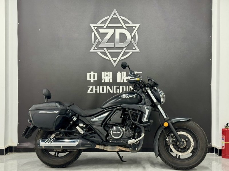 豪爵 TR300