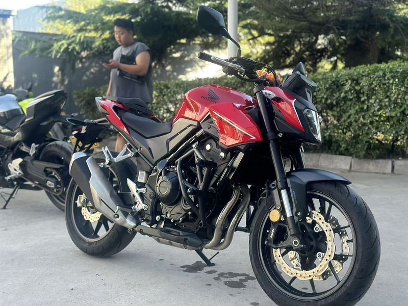 本田WING CB400F