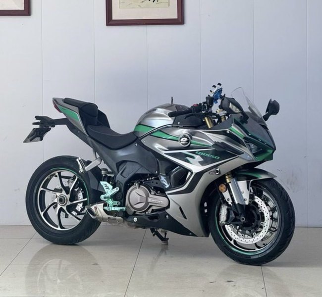 QJMOTOR 赛550