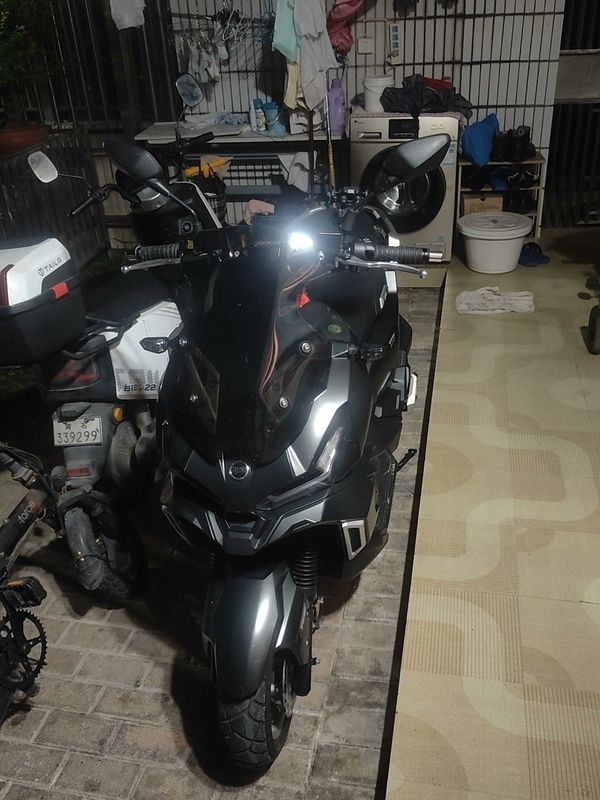 SYM三阳 Husky ADV 150