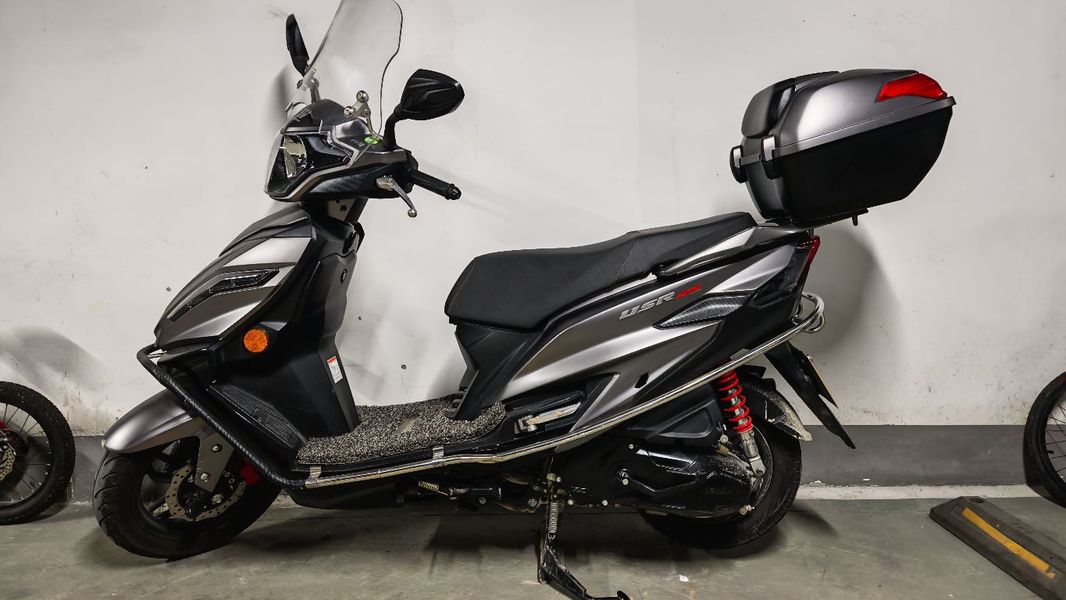 豪爵 USR125 