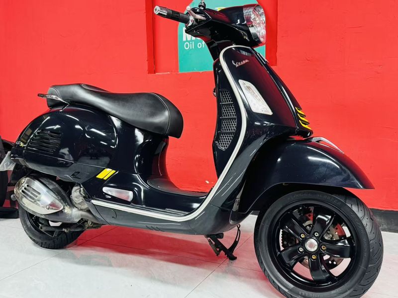 VESPA GTS