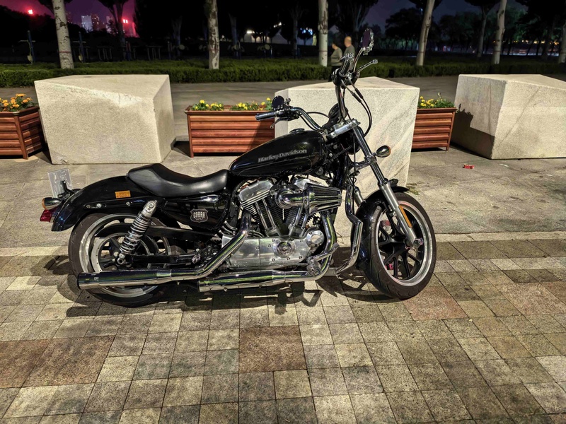 哈雷戴维森 883L SuperLow