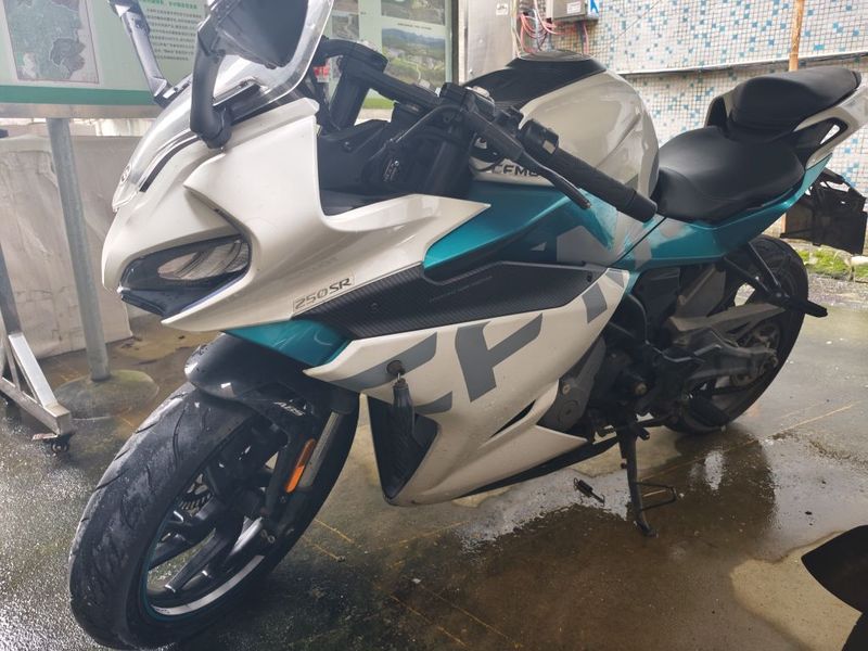 春风 250SR