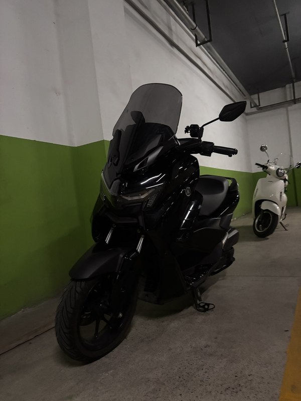 雅马哈 NMAX