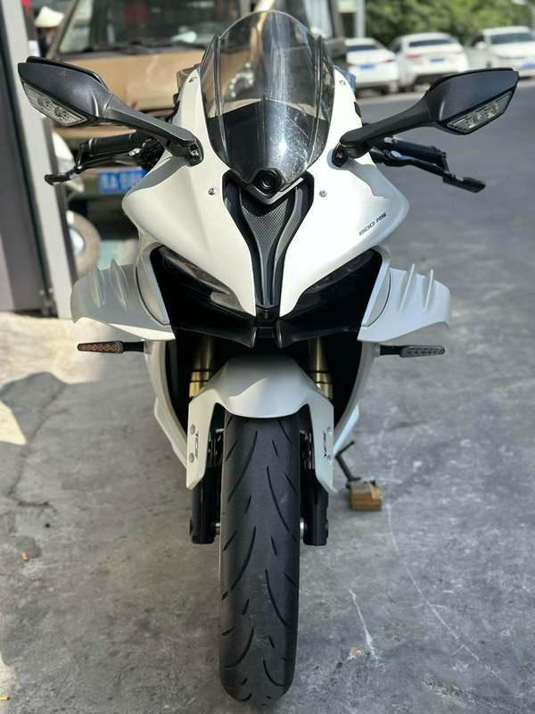 QJMOTOR 赛600