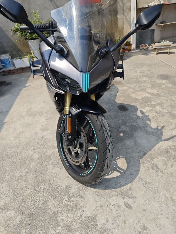 无极 250RR