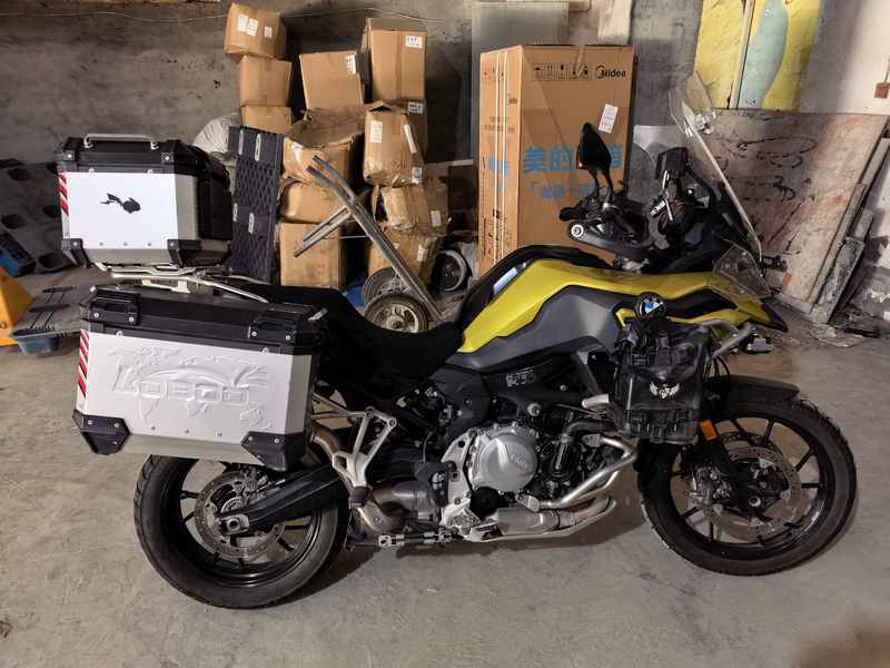 宝马 F 750 GS