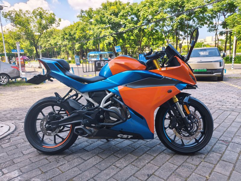春风 250SR
