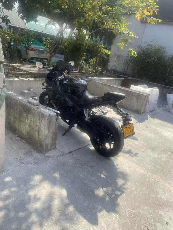 本田DREAMWING CBR650R