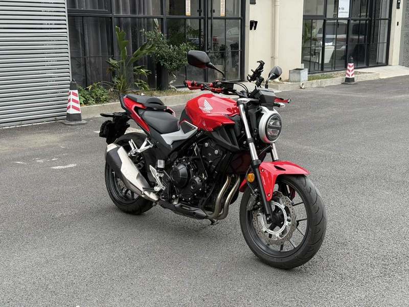 本田WING CB400F