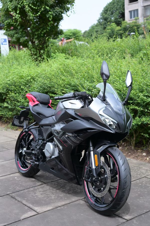 春风 250SR