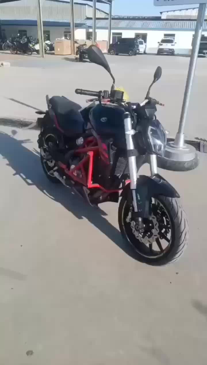 贝纳利 蓝宝龙BJ300GS