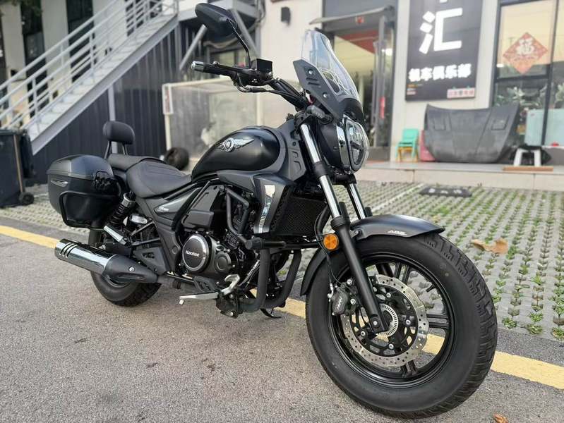 豪爵 TR300