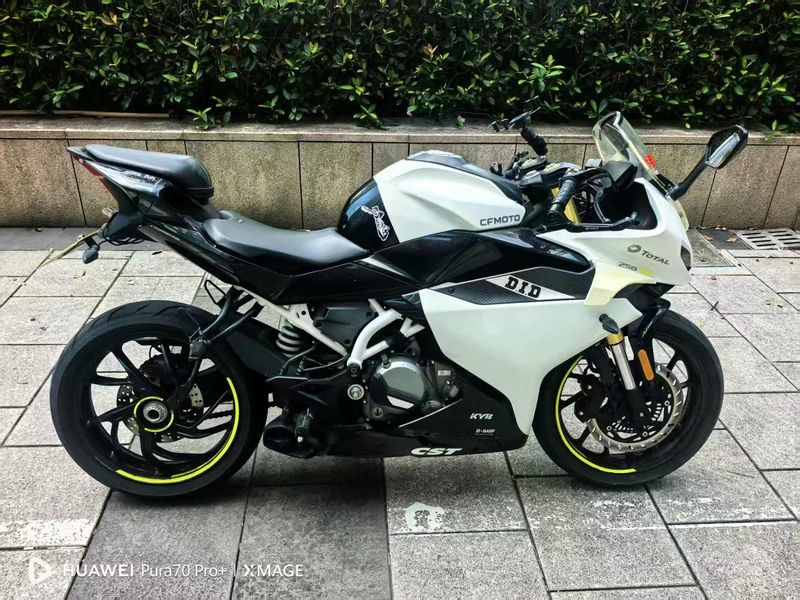 春风 250SR