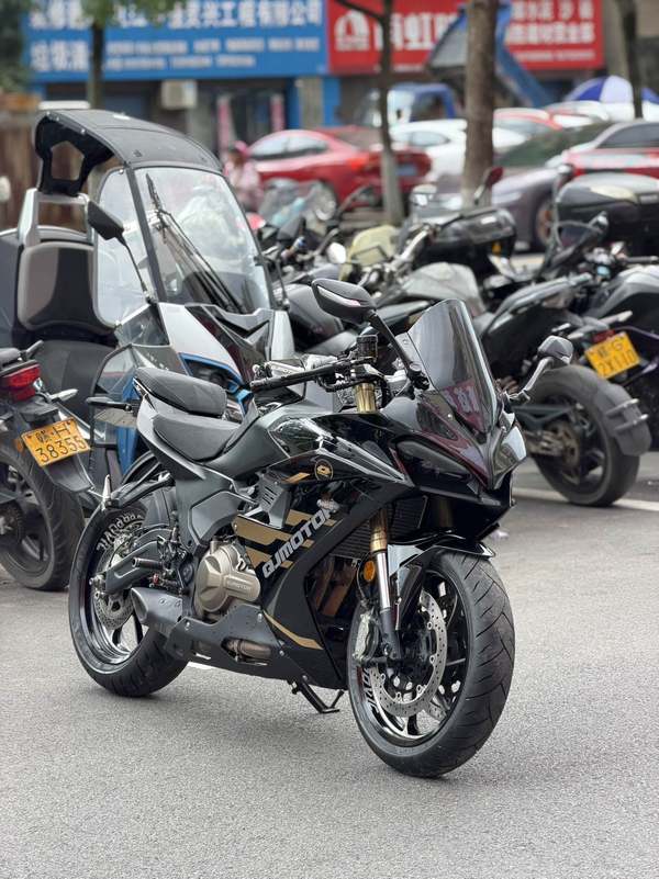 QJMOTOR 赛550