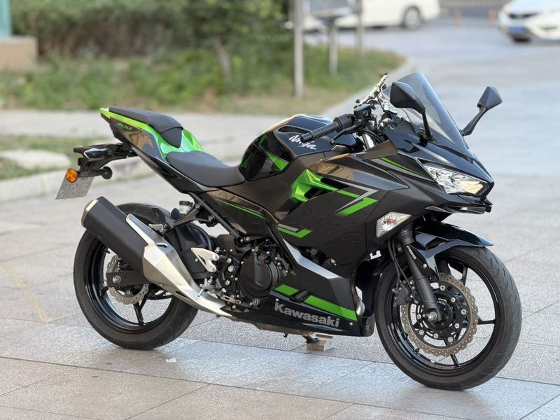 川崎 Ninja 400