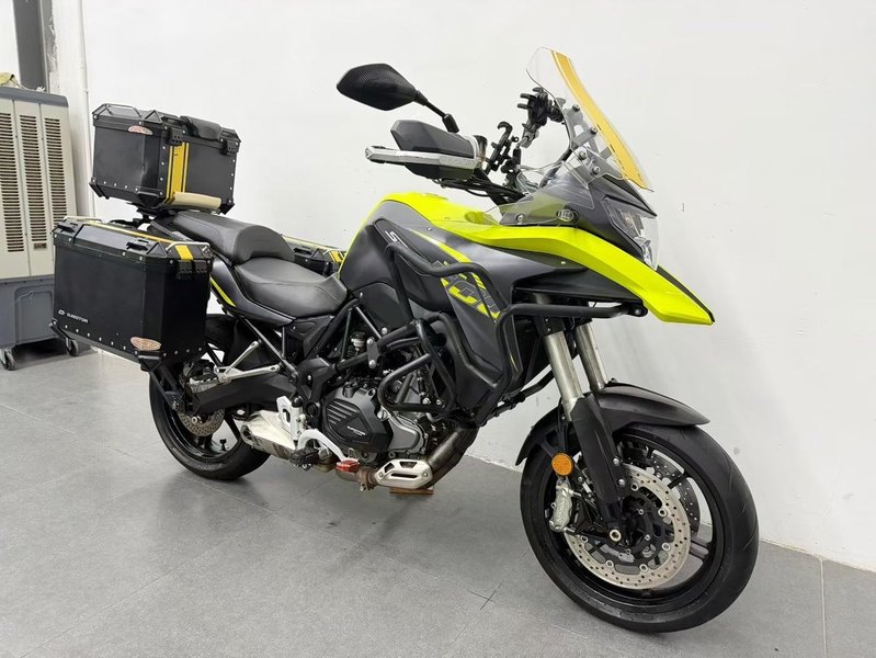 QJMOTOR 骁500
