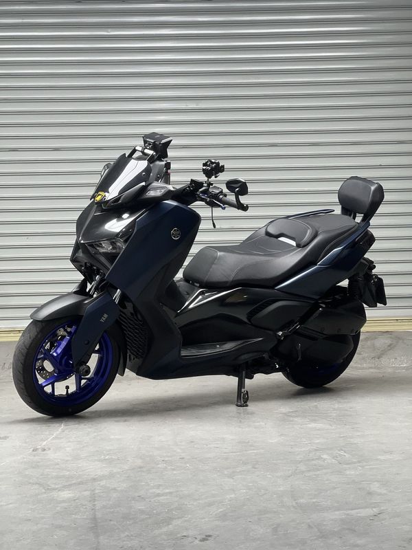 雅马哈 XMAX