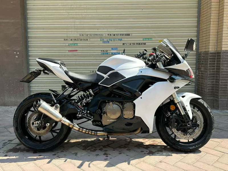 QJMOTOR 赛600