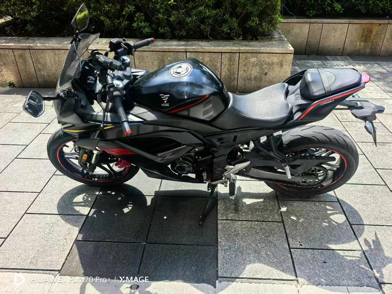 无极 250RR