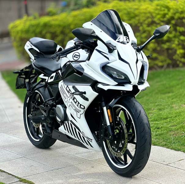 春风 250SR