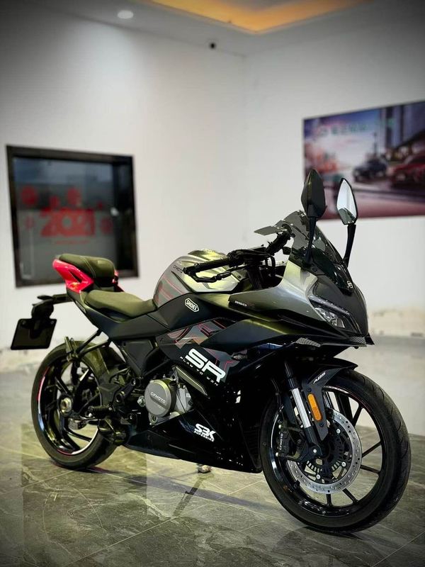 春风 250SR