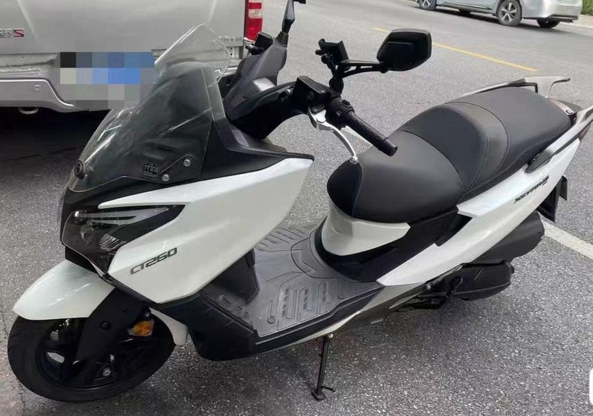 光阳 赛艇 CT250