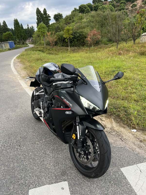 本田DREAMWING CBR650R