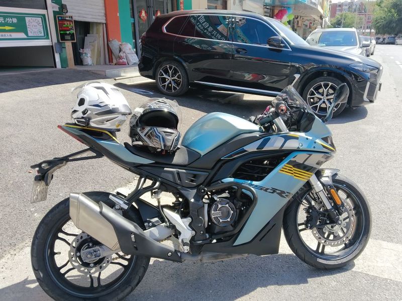 无极 250RR