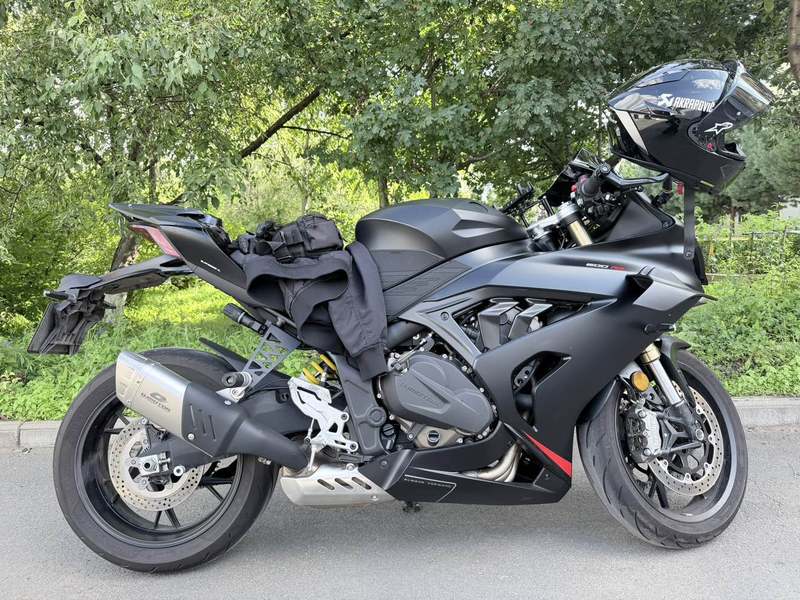 QJMOTOR 赛600
