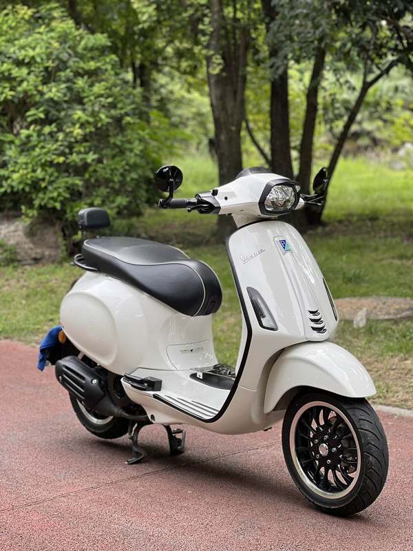 VESPA Sprint 150