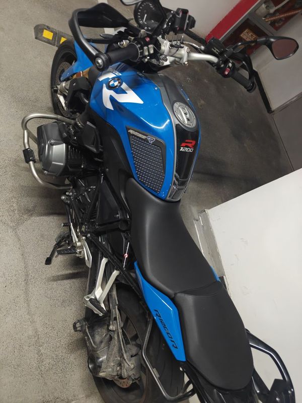 宝马 R 1200R