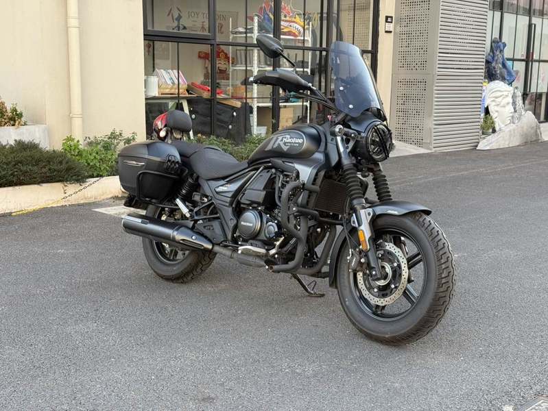 豪爵 TR300