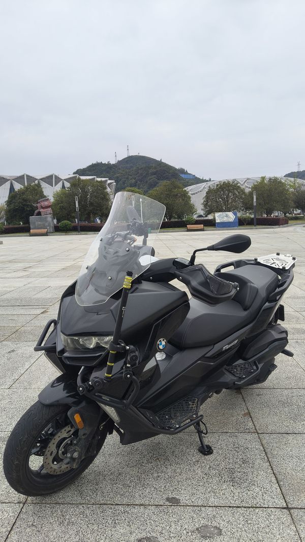宝马 C 400
