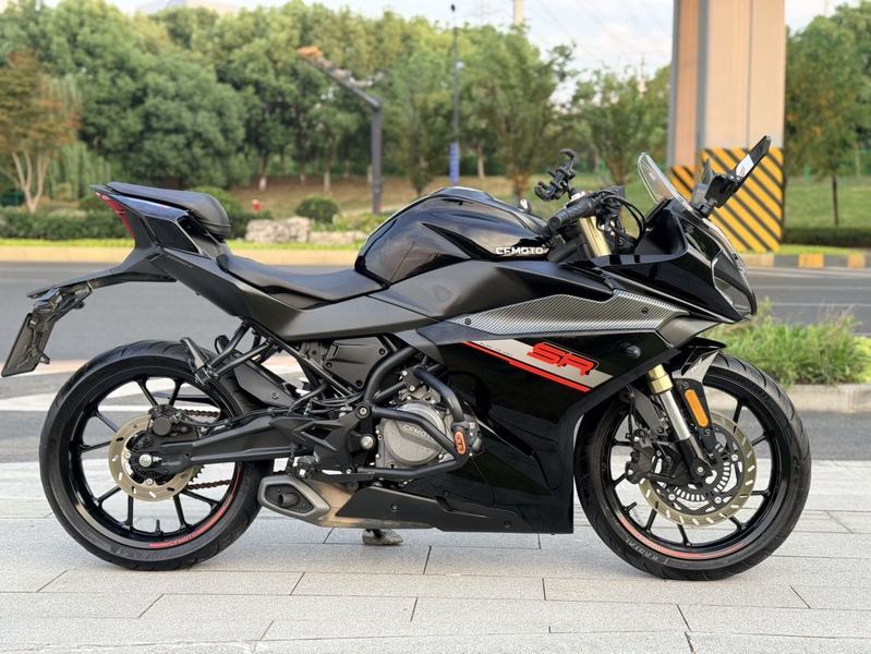春风 250SR