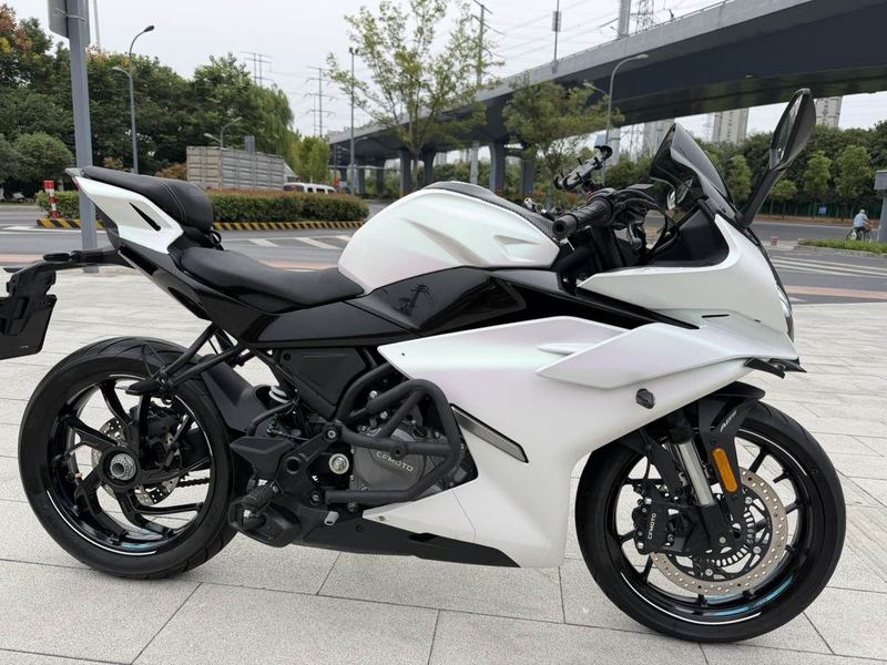 春风 250SR