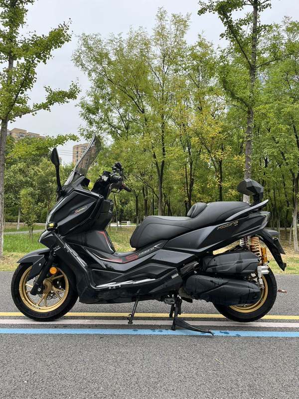 光阳 赛艇 S250