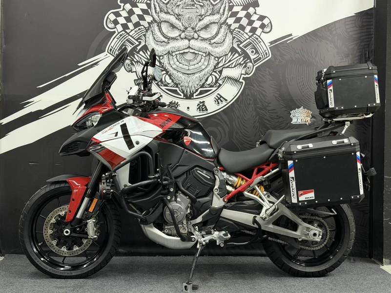 杜卡迪 Multistrada V4
