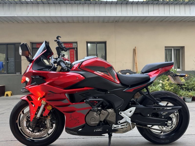 QJMOTOR 赛550
