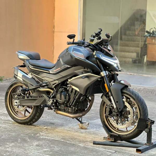 春风 800NK