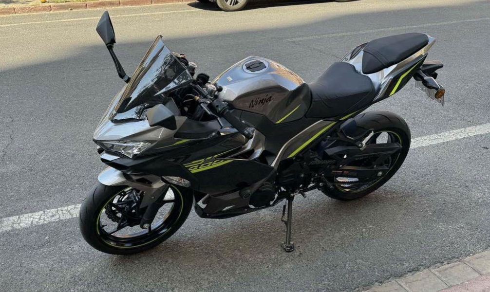 川崎 Ninja 400