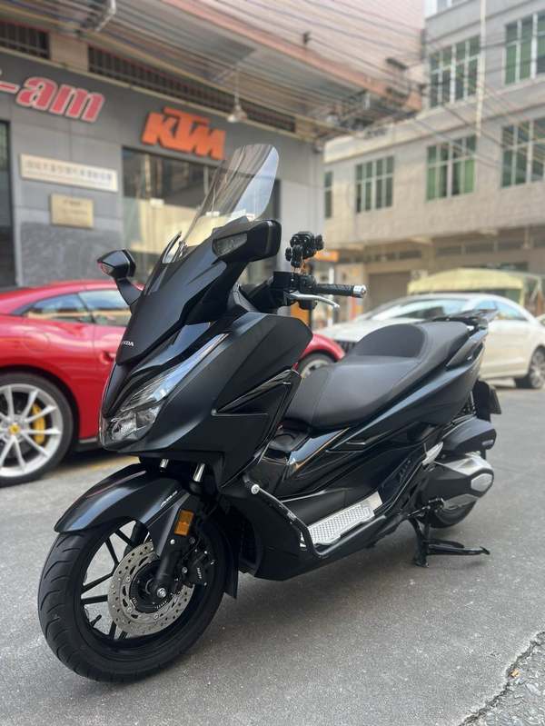 本田WING NSS350
