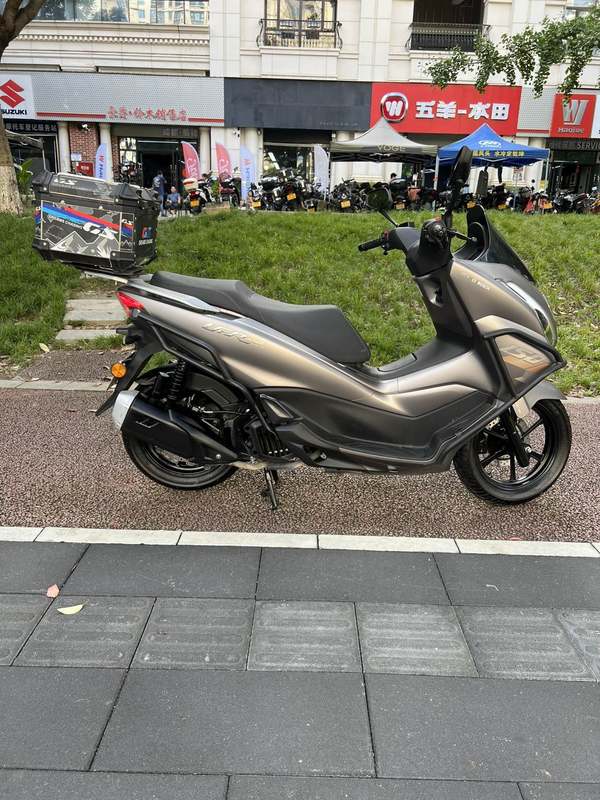 豪爵 UFR150