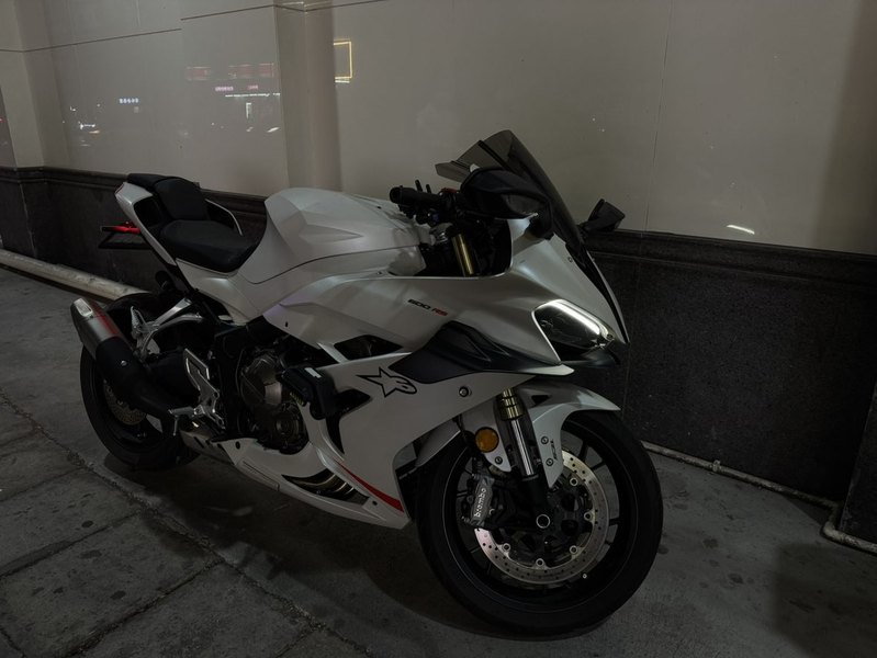 QJMOTOR 赛600