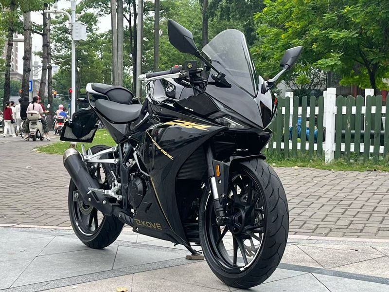 凯越 250RR 刺鸟