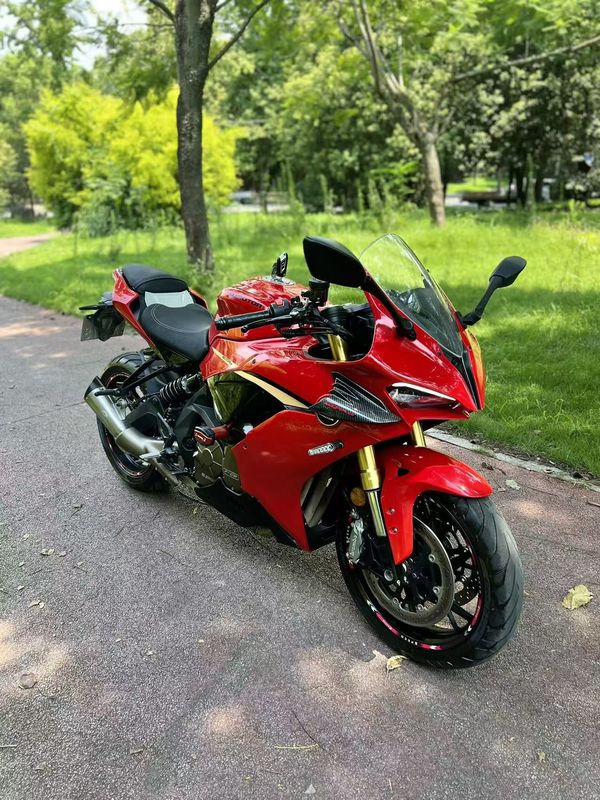 QJMOTOR 赛600
